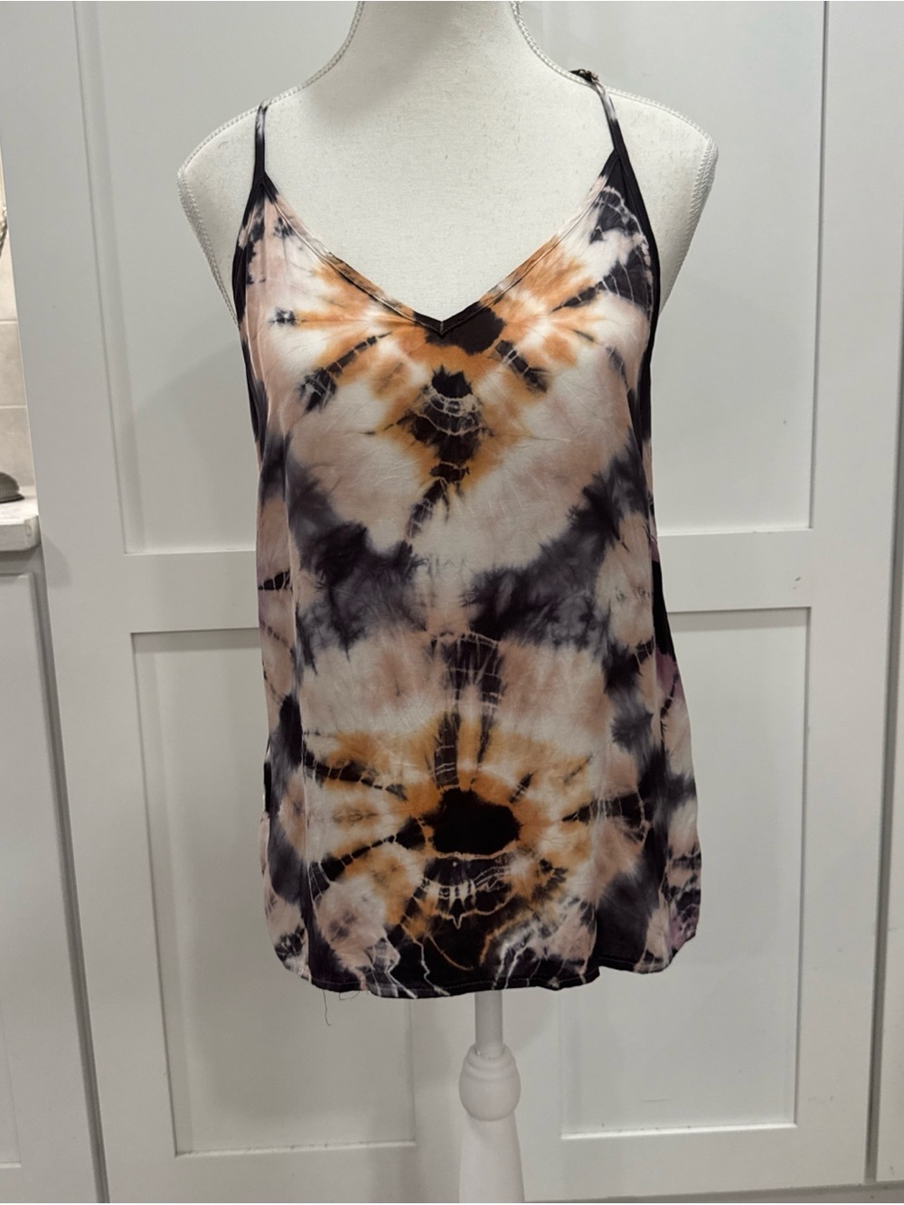 Young Fabulous & Broke Tie-Dye V-Neck Cami - Black & Tan